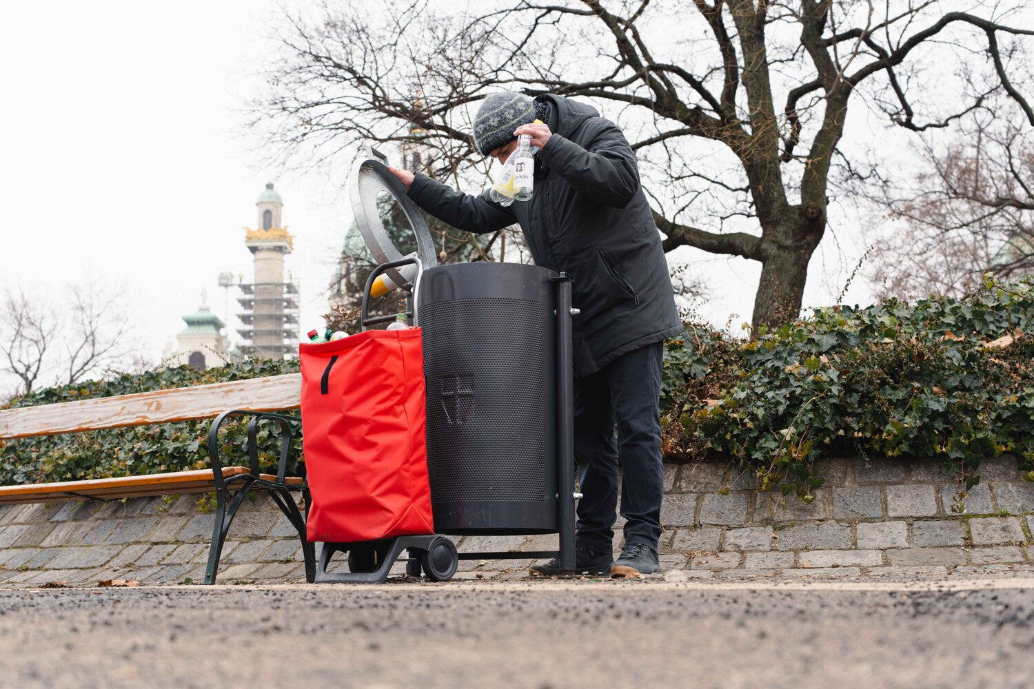 mehr als jede zweite person sagt: pfand gehört daneben